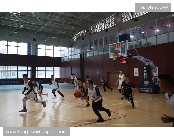 线上青少年篮球赛事直播平台用户稳步增长,推动全民运动热潮,青少年篮球赛视频 线上青少年篮球赛事直播平台用户稳步增长,推动全民运动热潮,青少年篮球赛视频